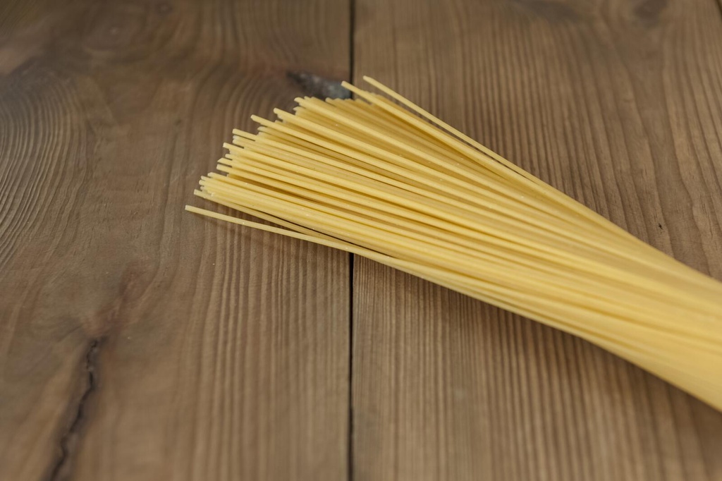 SPAGHETTI DU BLE DUR, LONG MODELE, 20X500GRAMS,PRIX/CARTON,2730 CARTONS/CONTENEUR